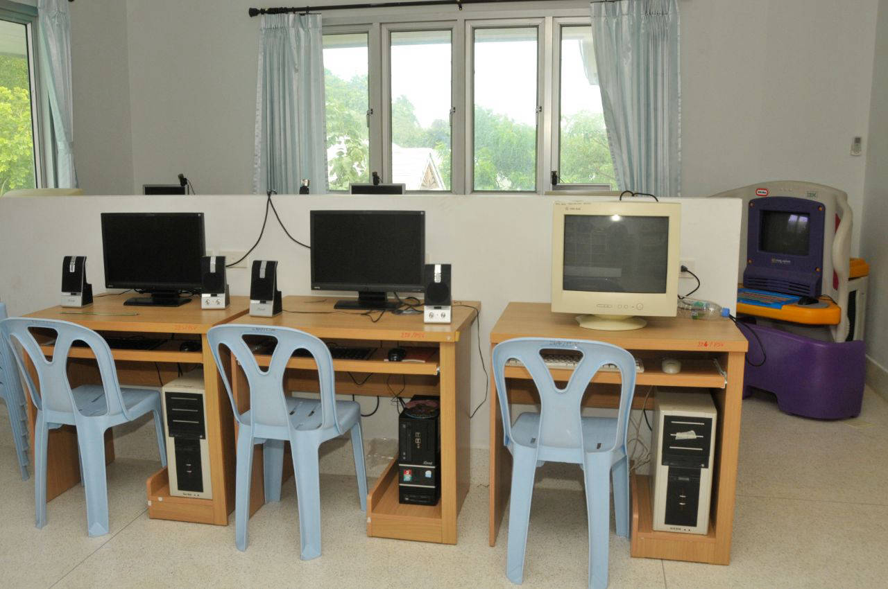 Phuket Sunshine Village - The Computer Room