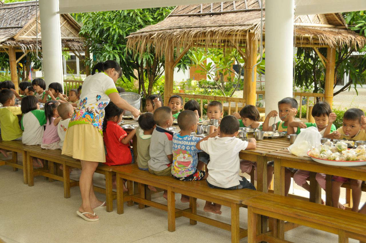 Phuket Sunshine Village - The Cantine